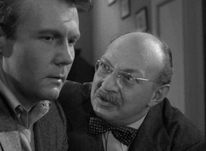 Alfred Hitchcock uvádí 34. epizoda